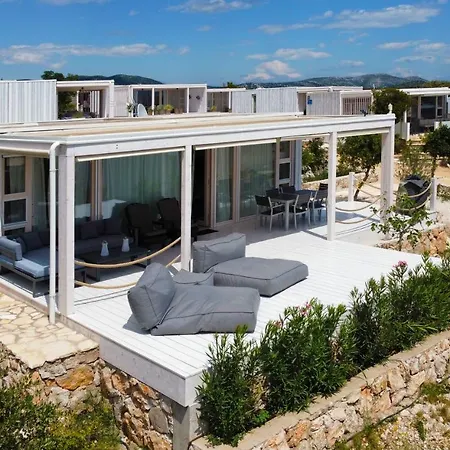 Ohlive Villa