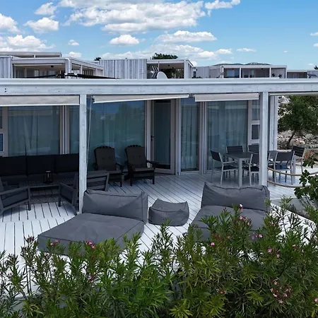 Ohlive Villa *